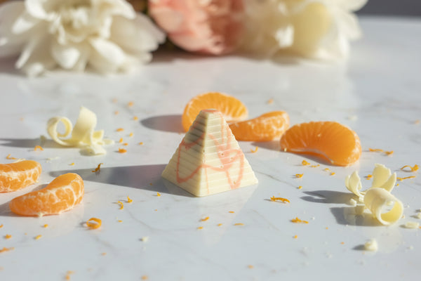 100g Mandarin in white chocolate